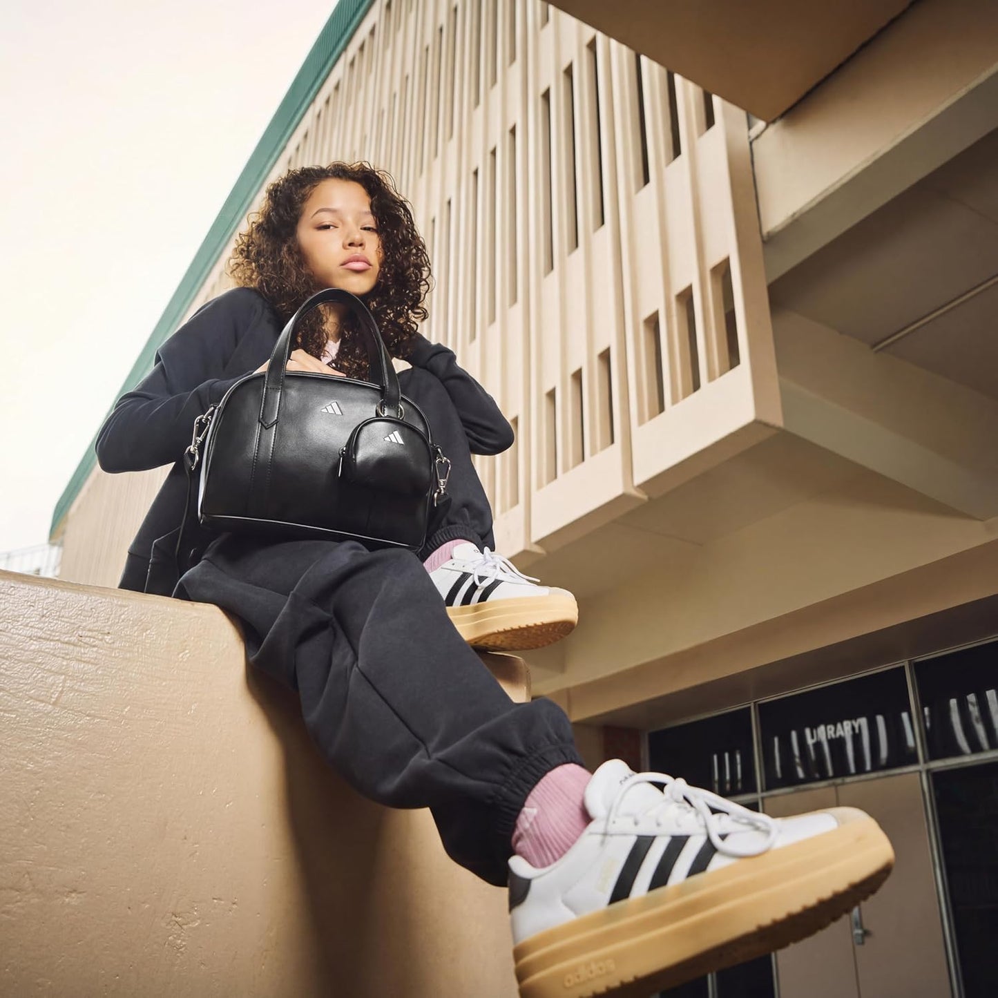 adidas Bolsa de transporte con mini bolsa extraíble | Adjustable St...