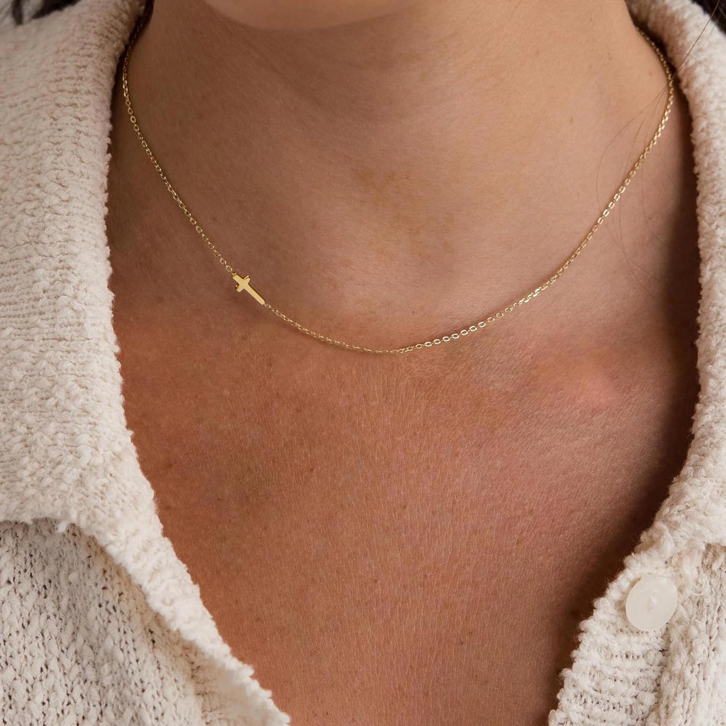 zvcofun Collar de cruz para mujer, delicado colgante de cruz chapad...