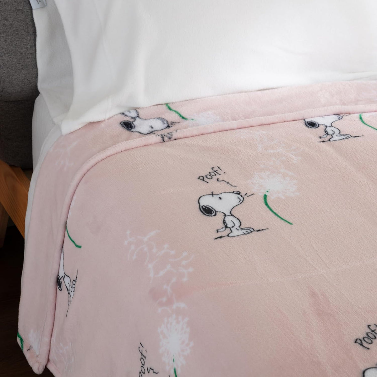 Berkshire Blanket Peanuts® VelvetLoft® - Manta de felpa de Snoopy c...