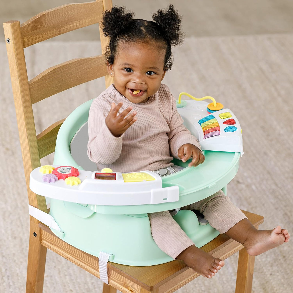 Infantino Music &amp; Lights Asiento de Descubrimiento y Elevador 3...