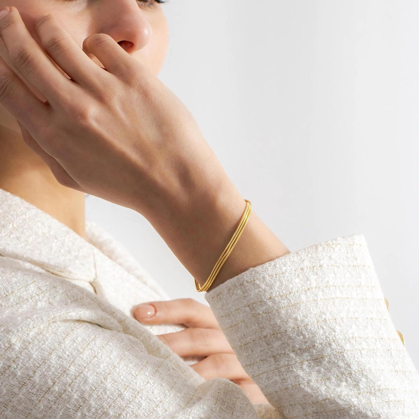 Striviio Pulseras de oro para mujer, chapado en oro de 14 quilates,...