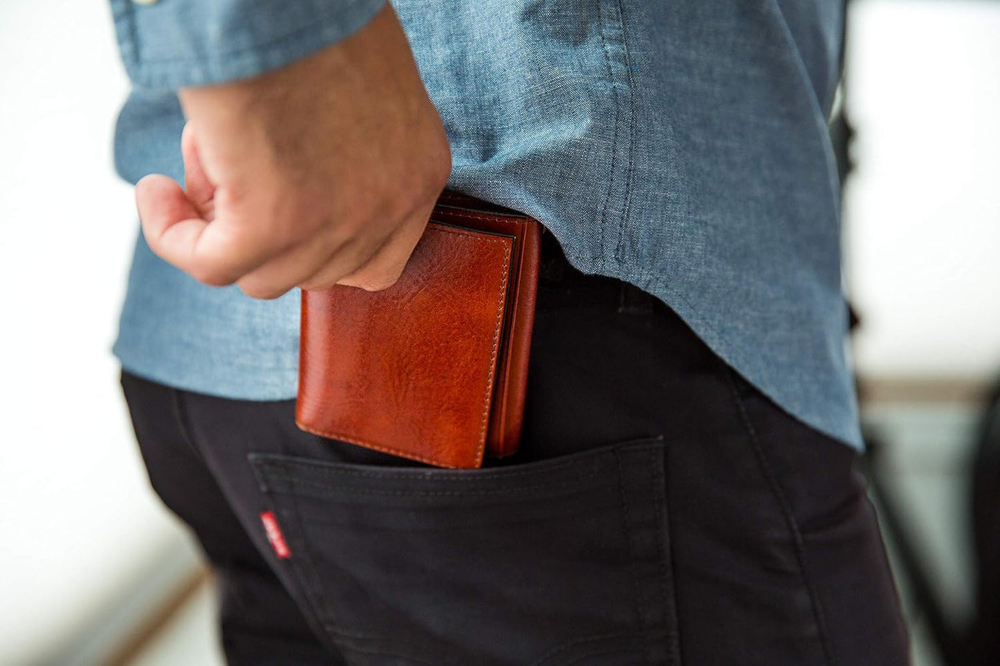 Bosca Doble I.D. Trifold para hombre