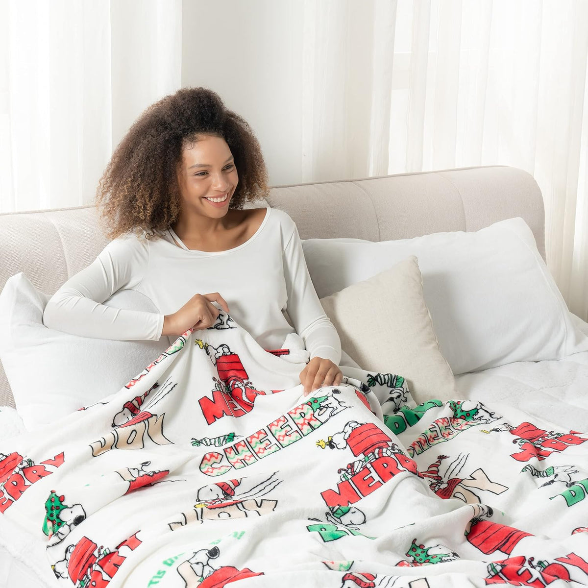 Berkshire Blanket Peanuts VelvetLoft - Manta de felpa de Snoopy con...