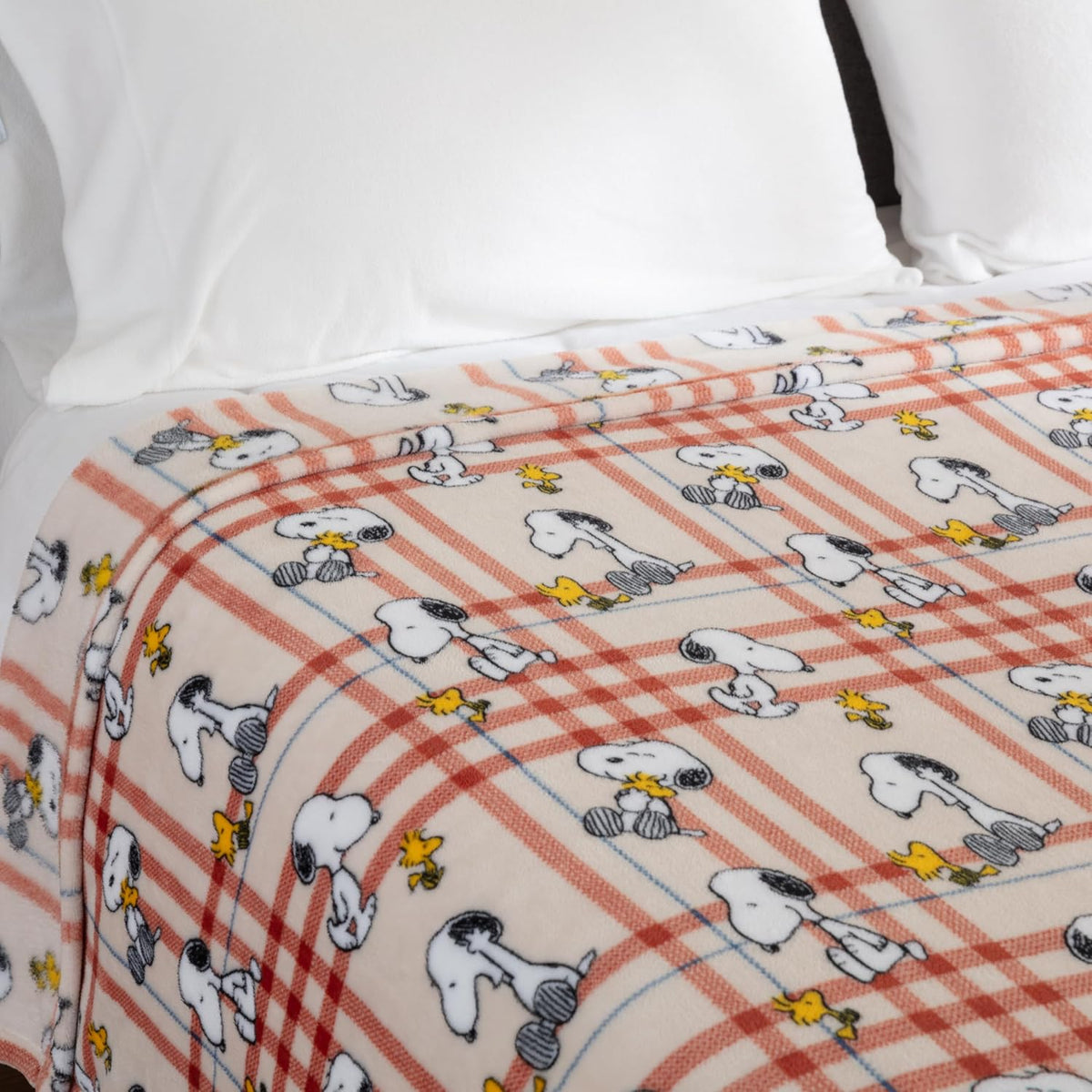Berkshire Blanket Peanuts® VelvetLoft® - Manta de felpa de Snoopy d...