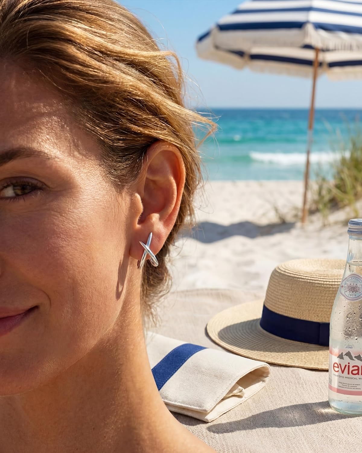 Aretes de oro para mujer, modernos, aretes de tuerca de oro de 14 q...