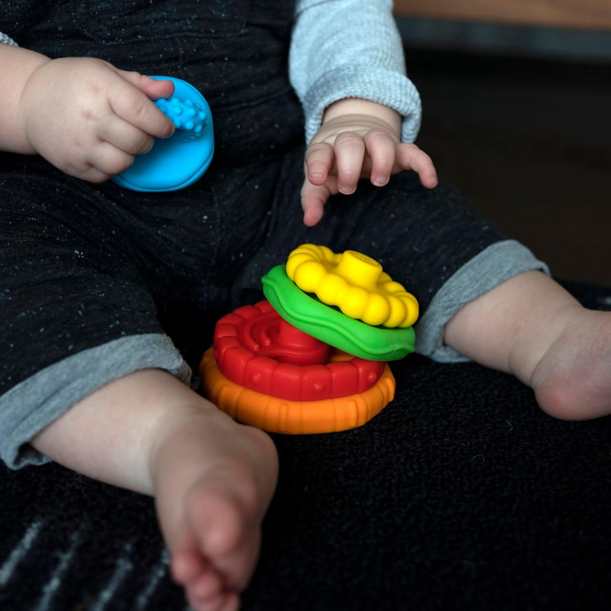 Baby Einstein Stack &amp; Teethe - Juego de 5 mordedores multitextu...