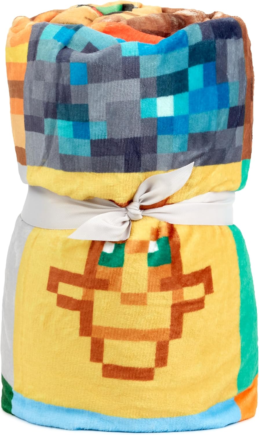 Hallmark Manta Minecraft (iconos de videojuegos) 51 x 62 pulgadas |...