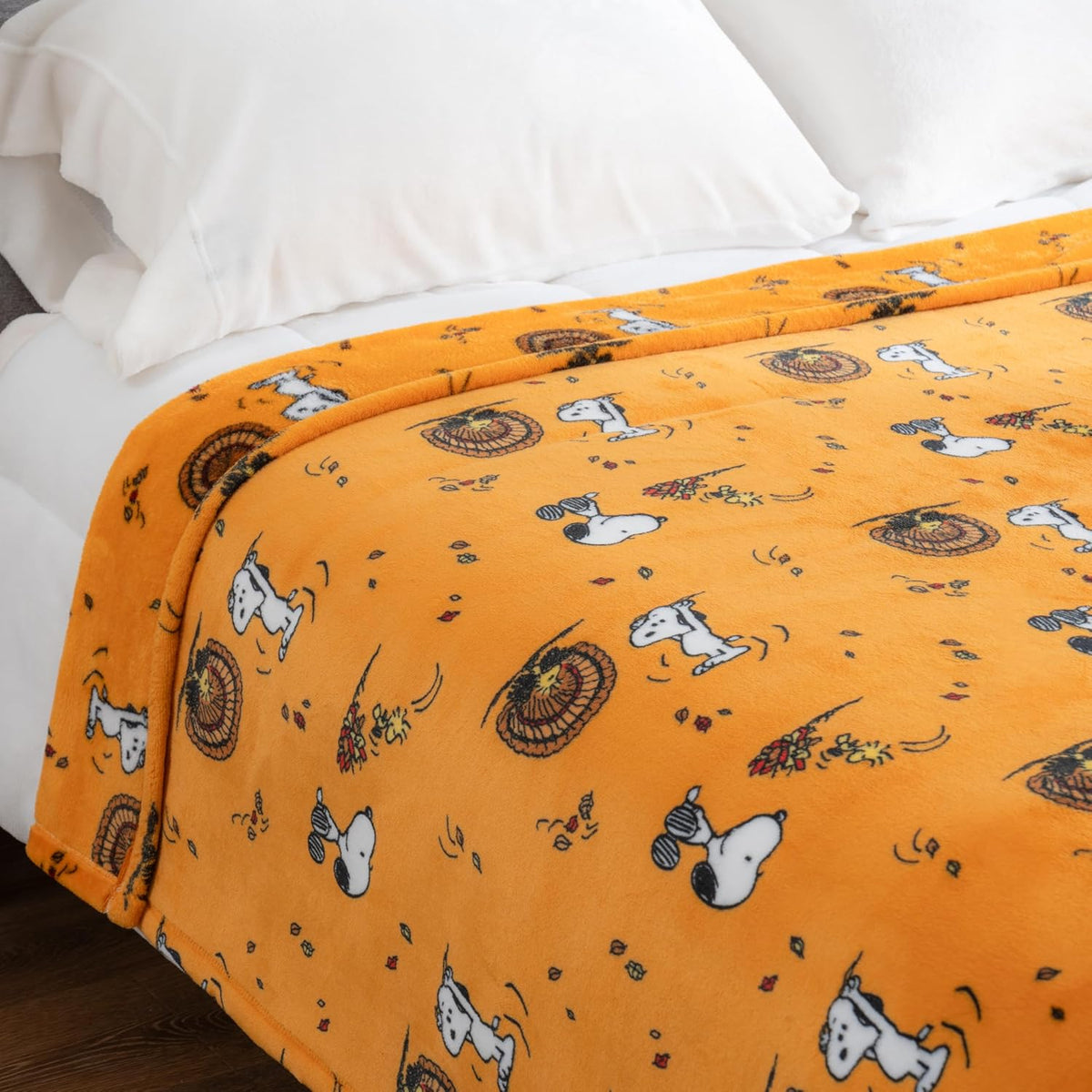 Berkshire Blanket Peanuts® VelvetLoft® - Manta de felpa de Snoopy c...