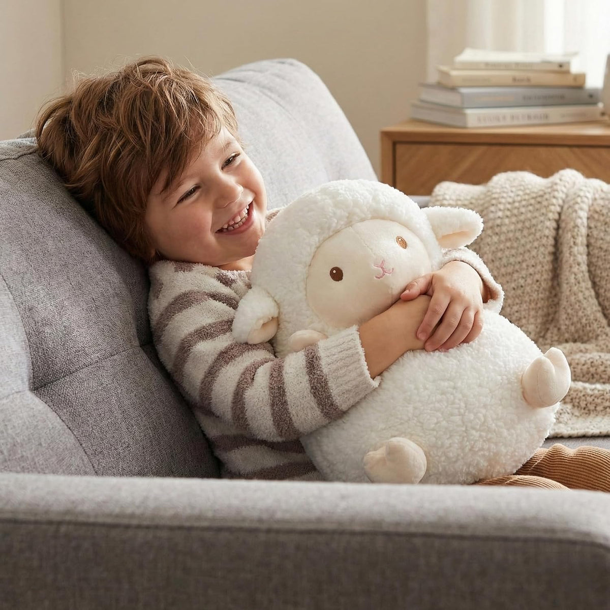 WEIGEDU - Lindo animal de peluche de oveja, 14 pulgadas, color blan...