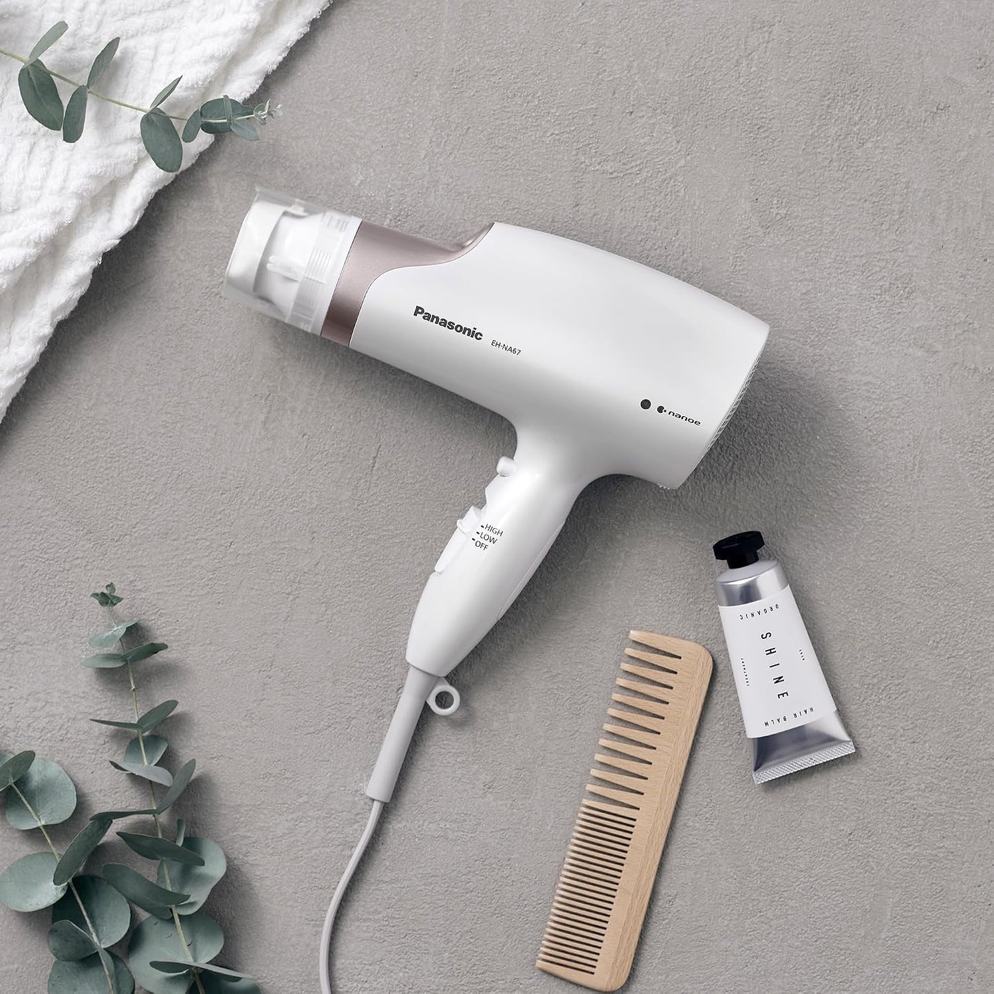 Panasonic Secador de pelo Nanoe Salon con boquilla oscilante de sec...