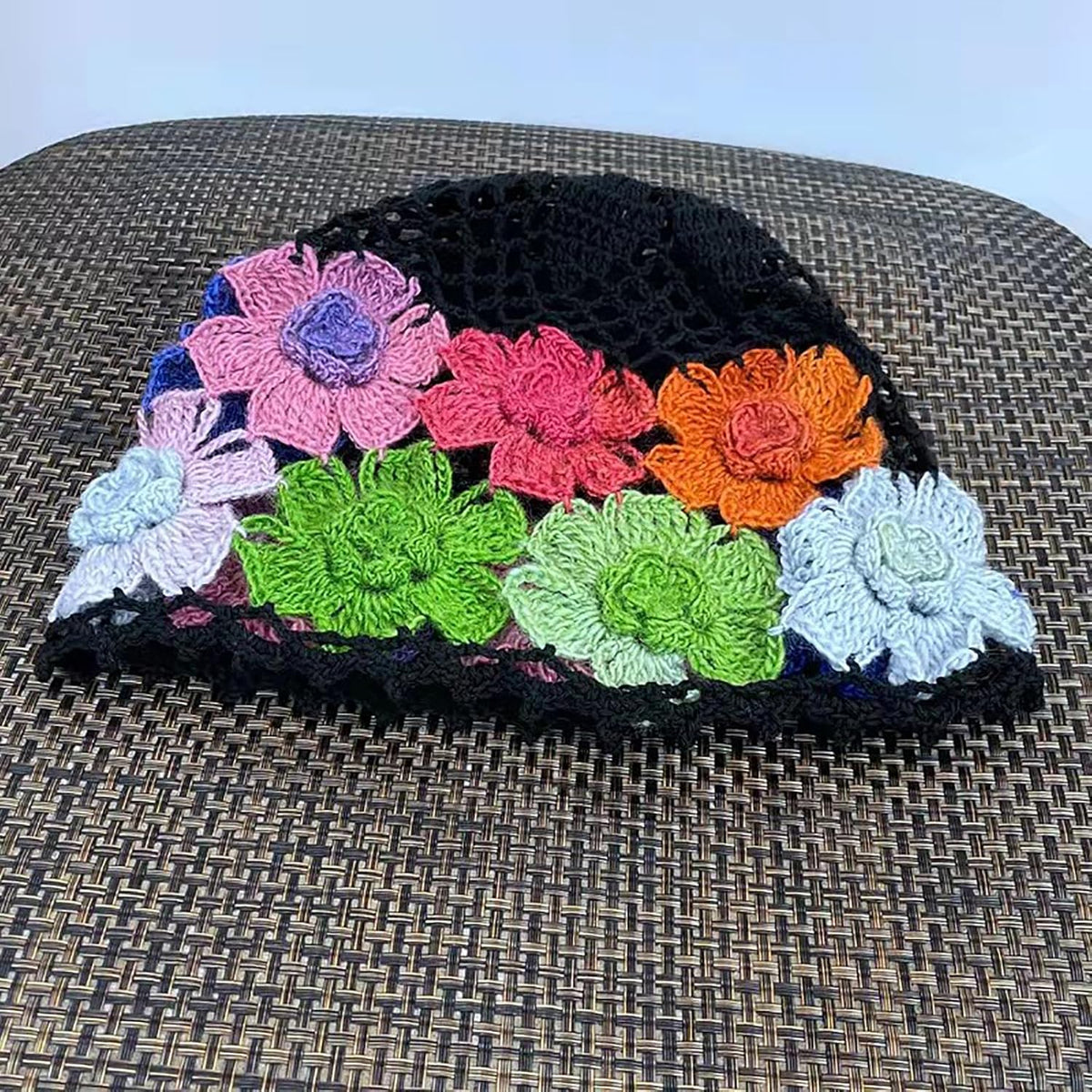 CORIRESHA Boho Chic Hecho a Mano Crochet Flor Beanie Ligero Hueco Y...
