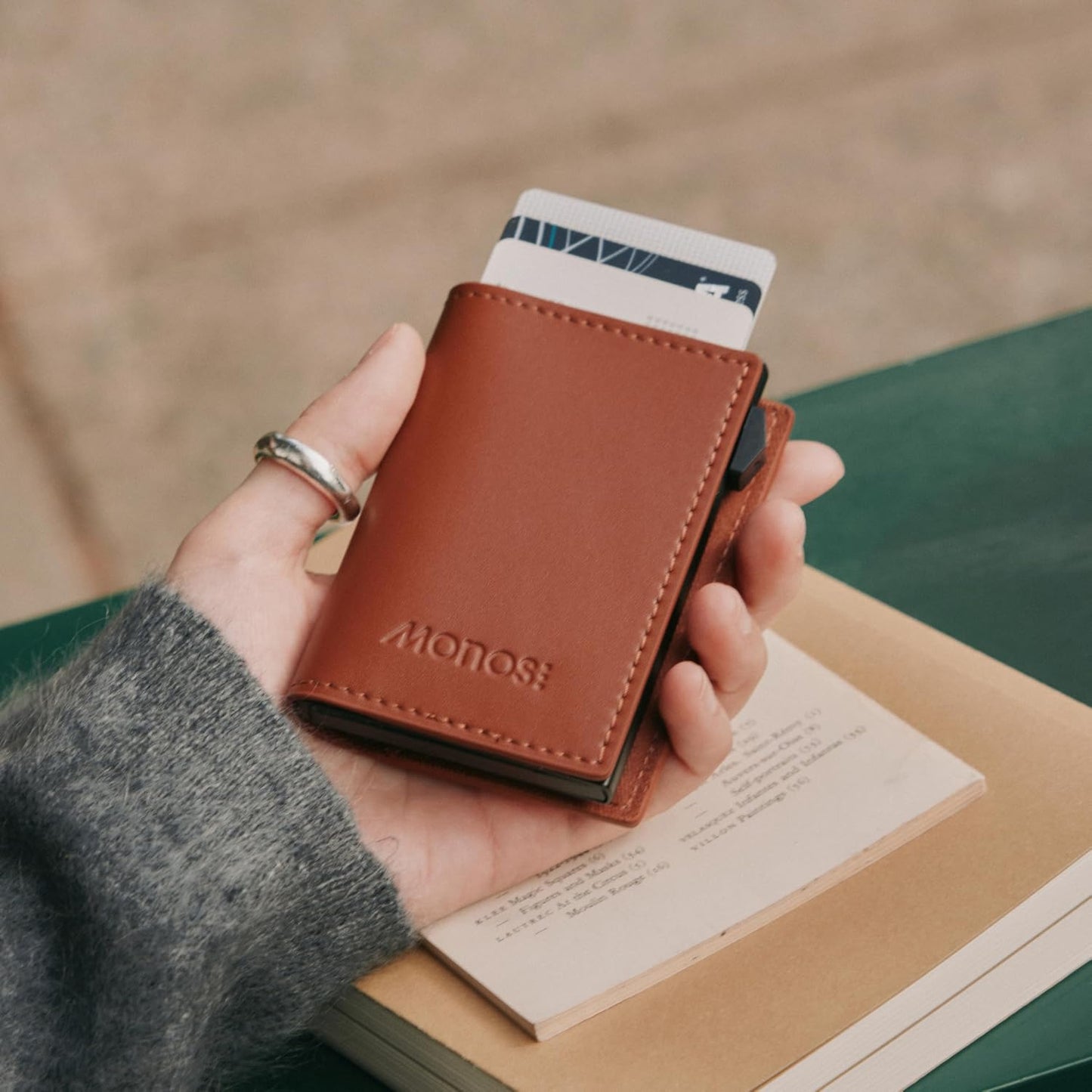 Monos Slim Wallet Pro - Cartera de aluminio con bloqueo RFID | Cuer...