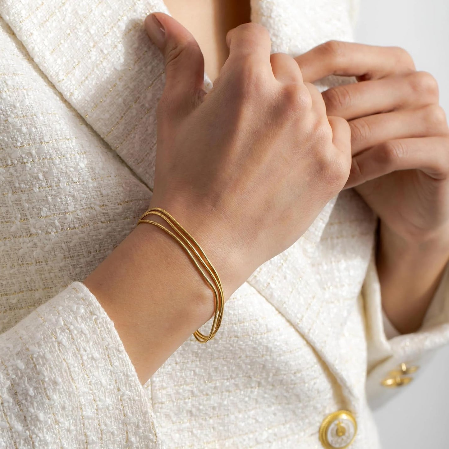 Striviio Pulseras de oro para mujer, chapado en oro de 14 quilates,...