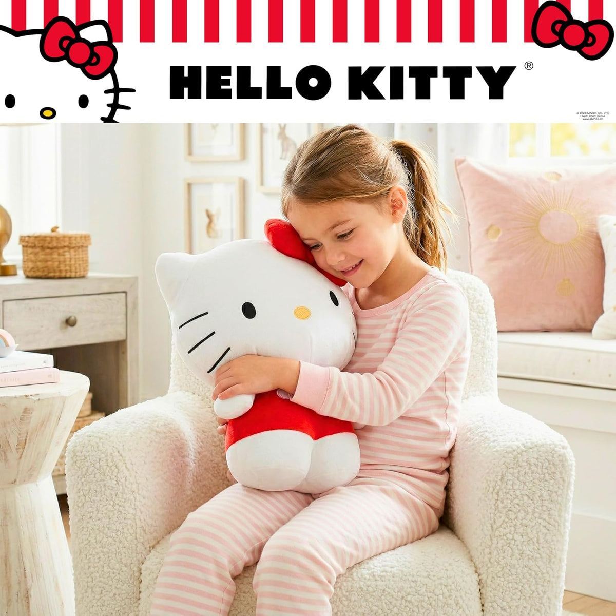 Franco Collectibles - Almohada de peluche de Hello Kitty, ropa de c...