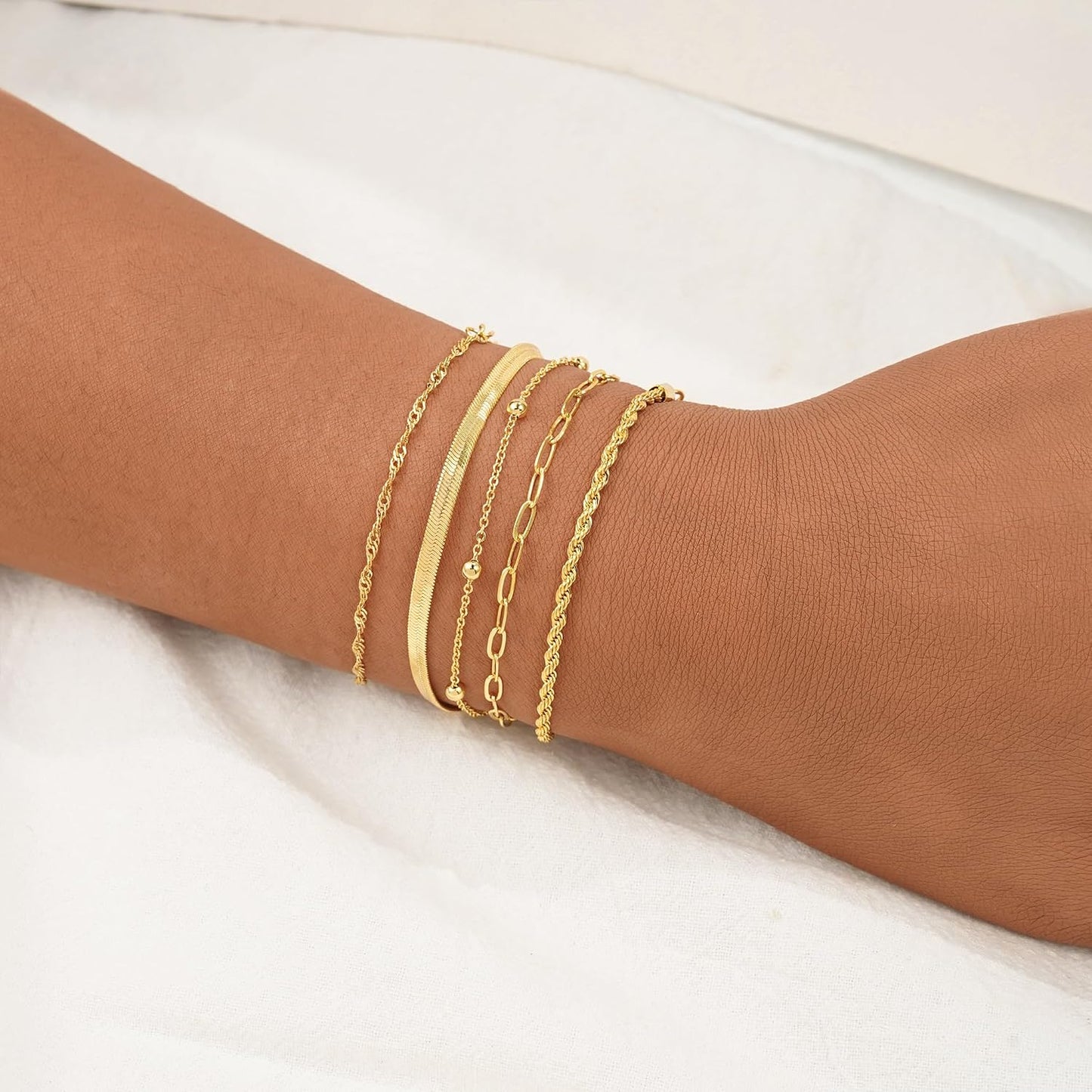 BERISO Pulseras de oro para mujer, elegante pulsera ajustable chapa...