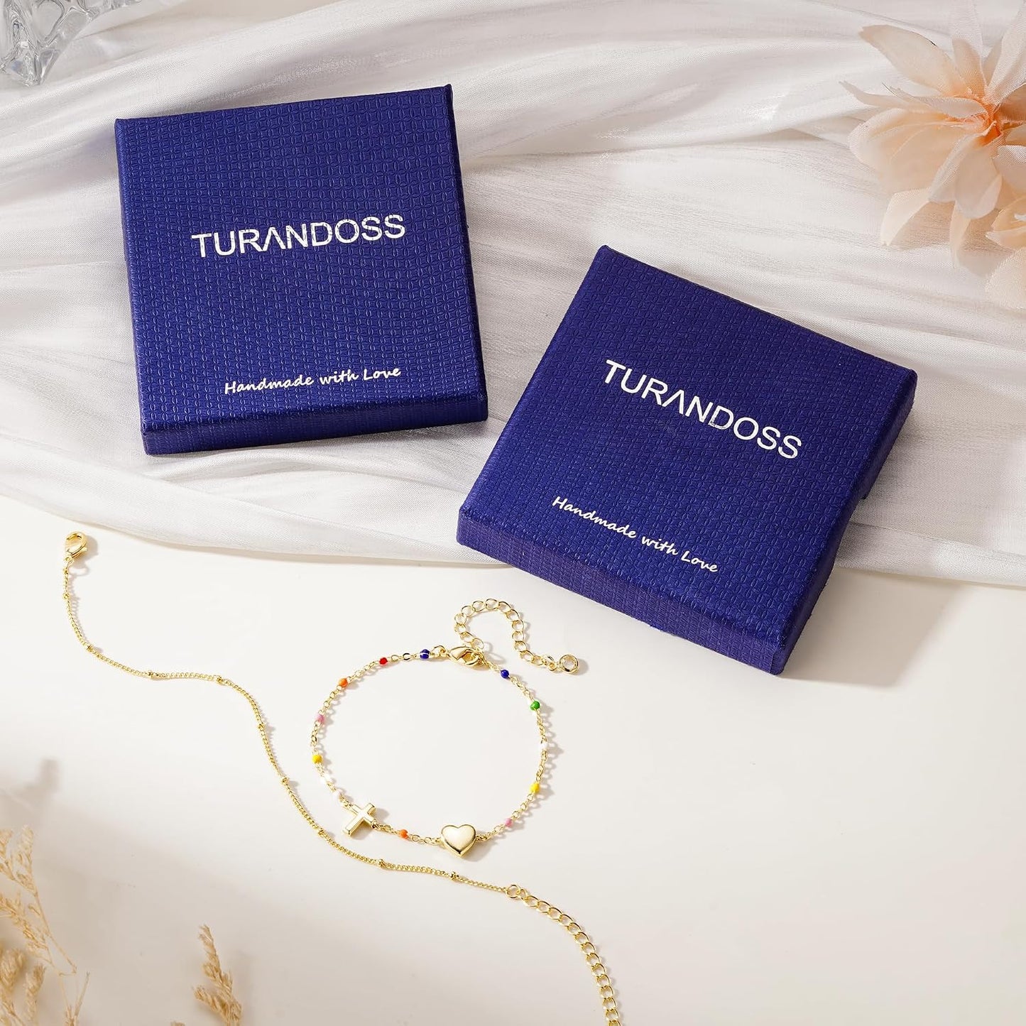 Turandoss Pulsera de cruz para mujer, chapada en oro de 14 quilates...