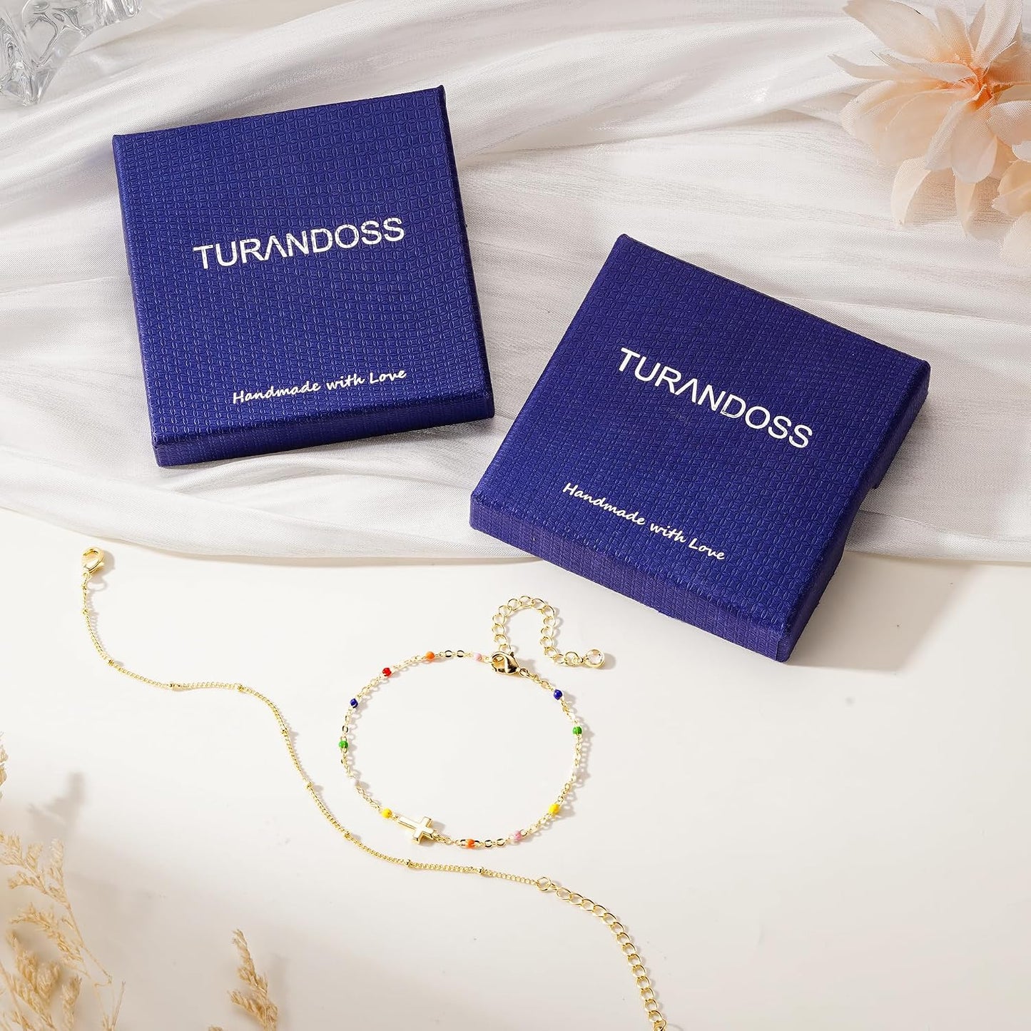 Turandoss Pulsera de cruz para mujer, chapada en oro de 14 quilates...