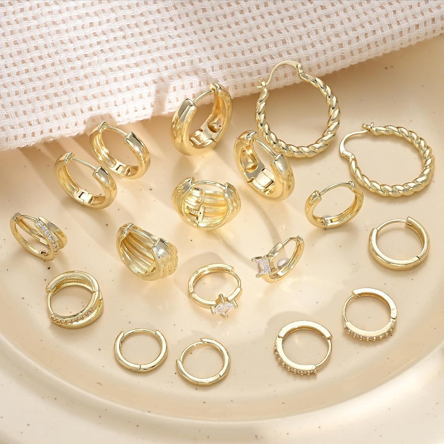 Juego de 9 pares de aretes pequeños tipo aro huggie de oro\/plata p...