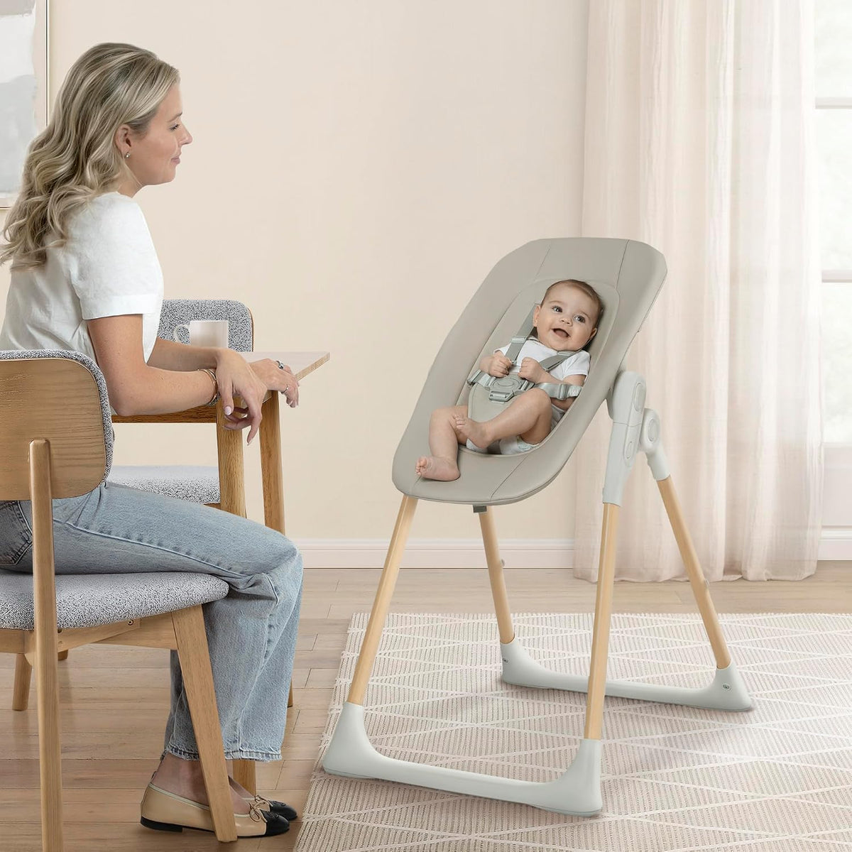 Delta Children Duet - Silla alta y asiento infantil 2 en 1, bandeja...