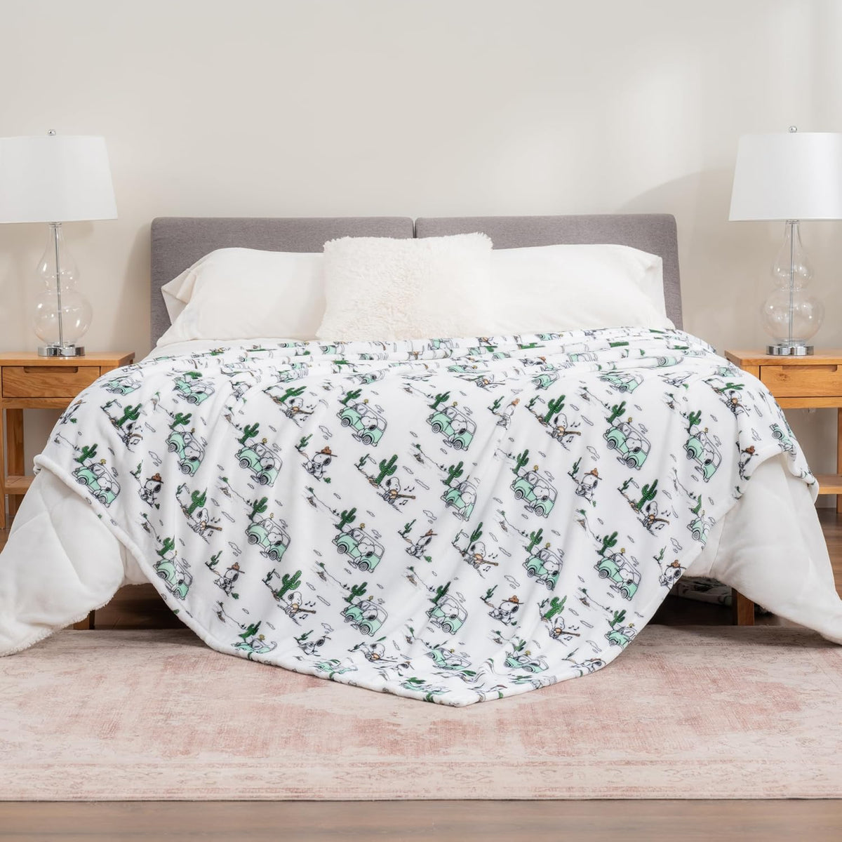 Berkshire Blanket Peanuts® VelvetLoft® - Manta de felpa de Snoopy c...