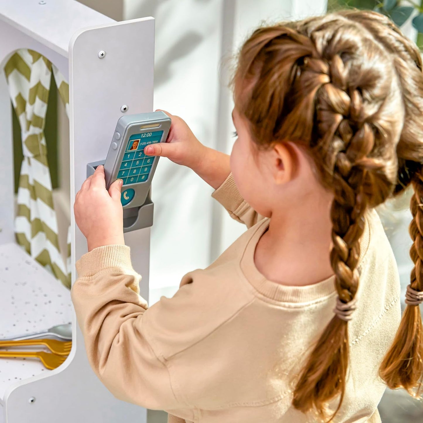 KidKraft Ultimate - Cocina de madera de esquina con luces y sonidos...