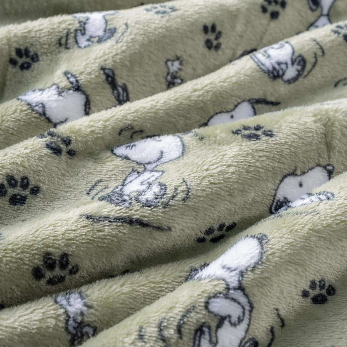 Berkshire Blanket Peanuts® VelvetLoft® - Manta de felpa de Snoopy c...