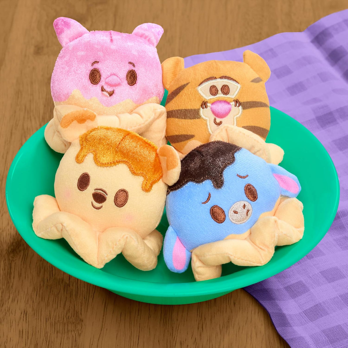 Disney Munchlings - Paquete de aperitivos de peluche de palomitas d...
