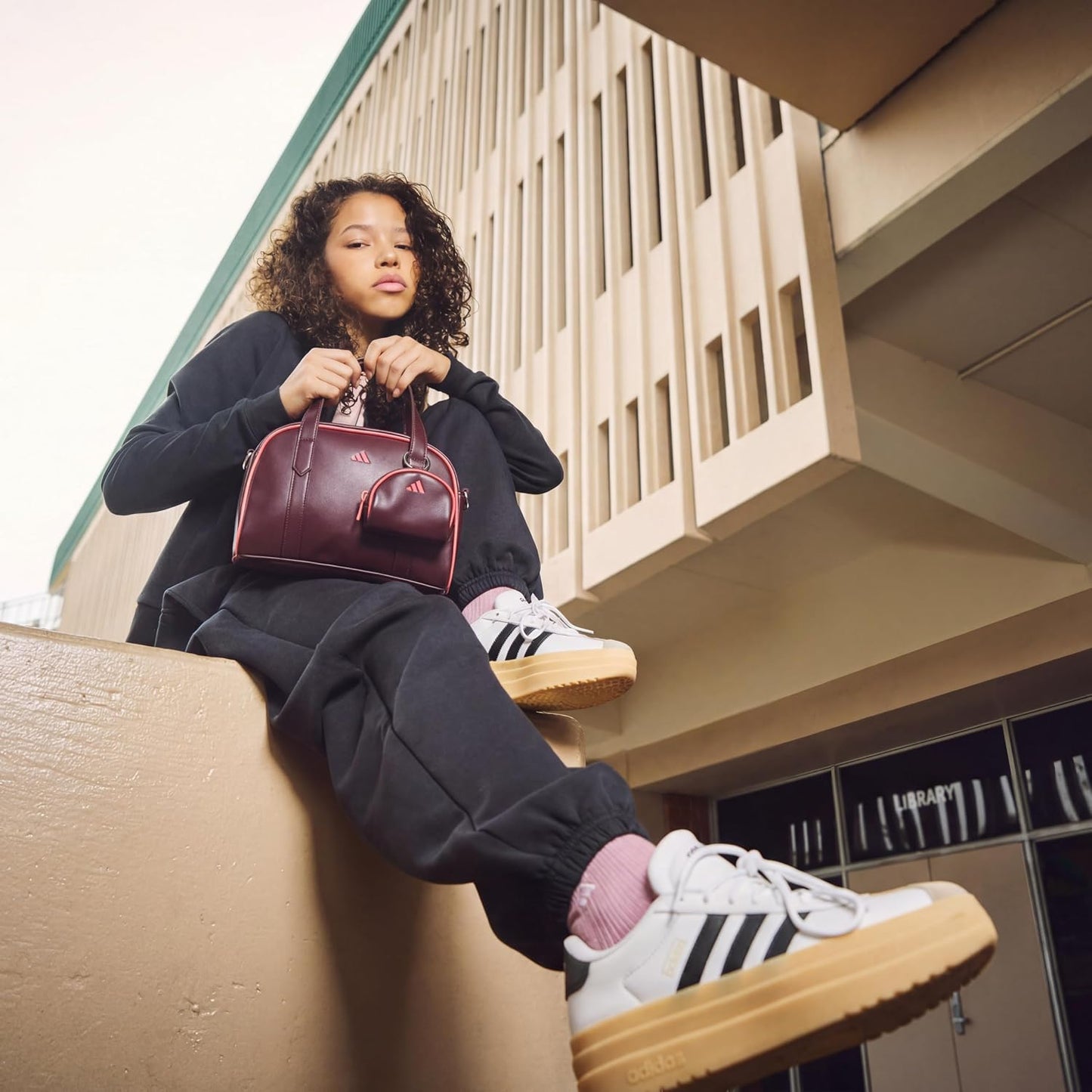 adidas Bolsa de transporte con mini bolsa extraíble | Adjustable St...