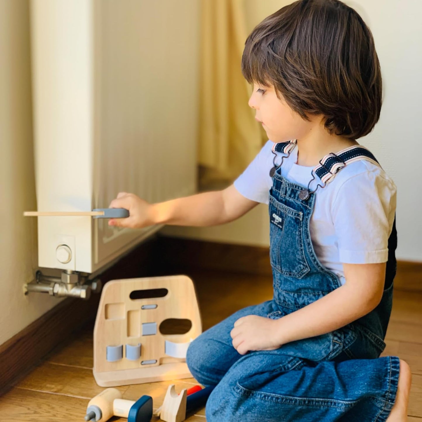 PlanToys Práctico juego de carpintero de madera para el juego práct...