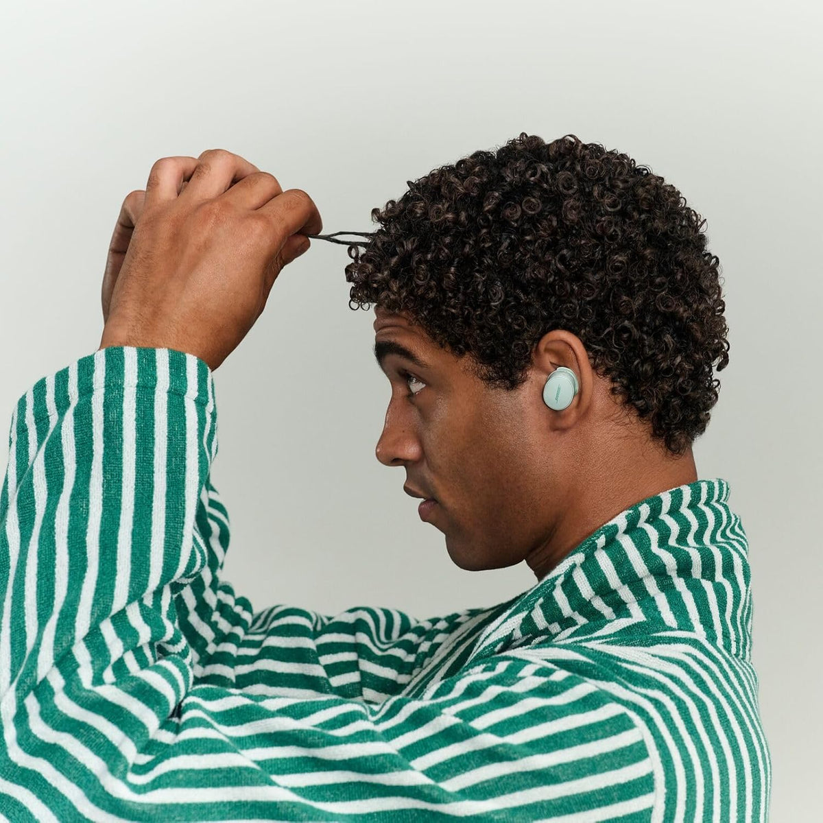 Bose QuietComfort - Auriculares Bluetooth inalámbricos con cancelac...