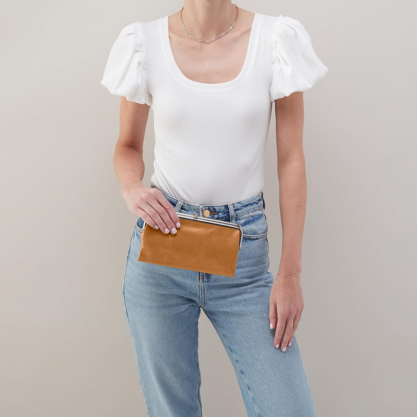 HOBO Cartera de mano de piel Lauren para mujer | Marco de inspiraci...