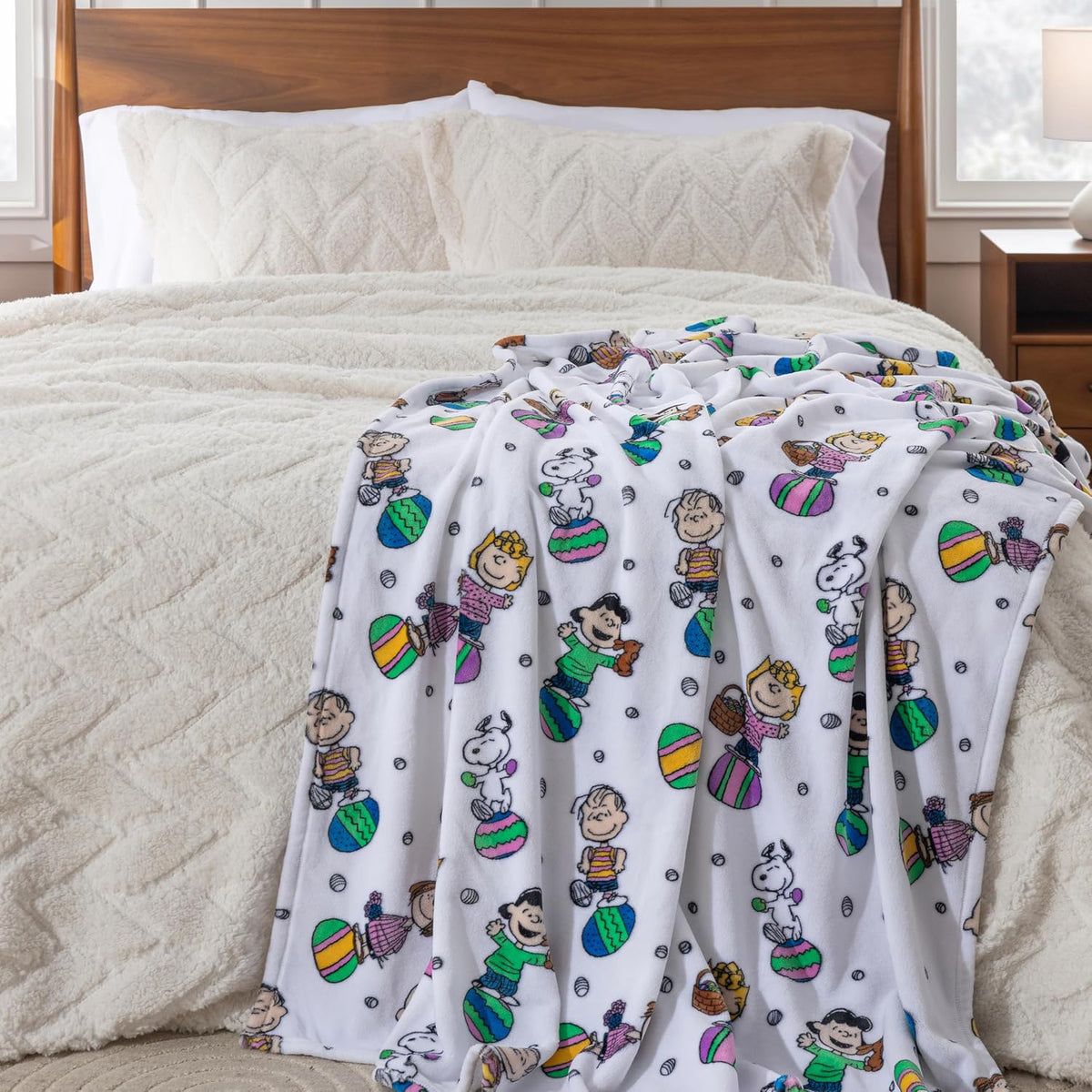 Berkshire Peanuts® VelvetLoft® - Manta de felpa de Snoopy con bonit...
