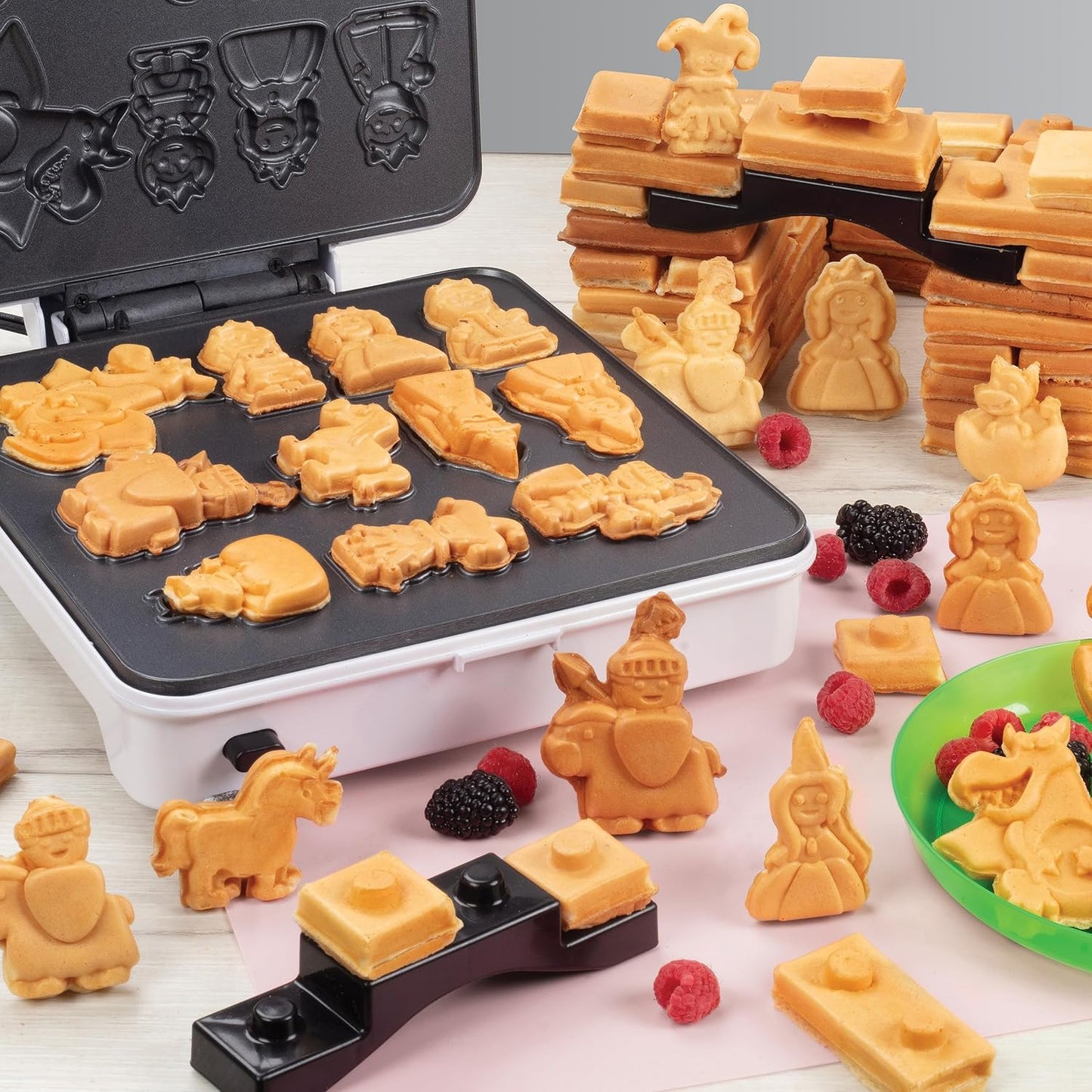 Fantasy Castle Waffle Maker, hornea y construye un castillo de gofr...