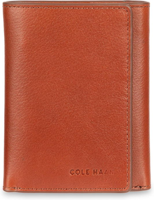 Cole Haan Billetera compacta de cuero para hombre con triple pliegu...