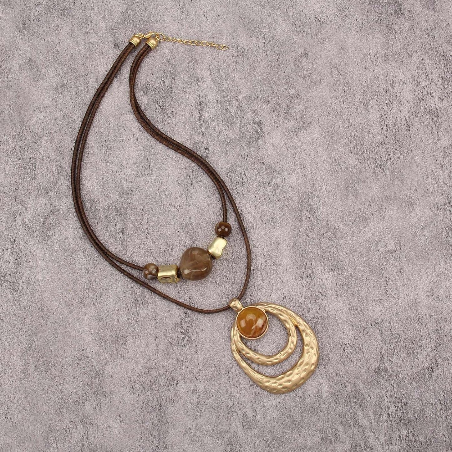 joymiao Collares bohemios para mujer, collar de círculo grueso, gar...