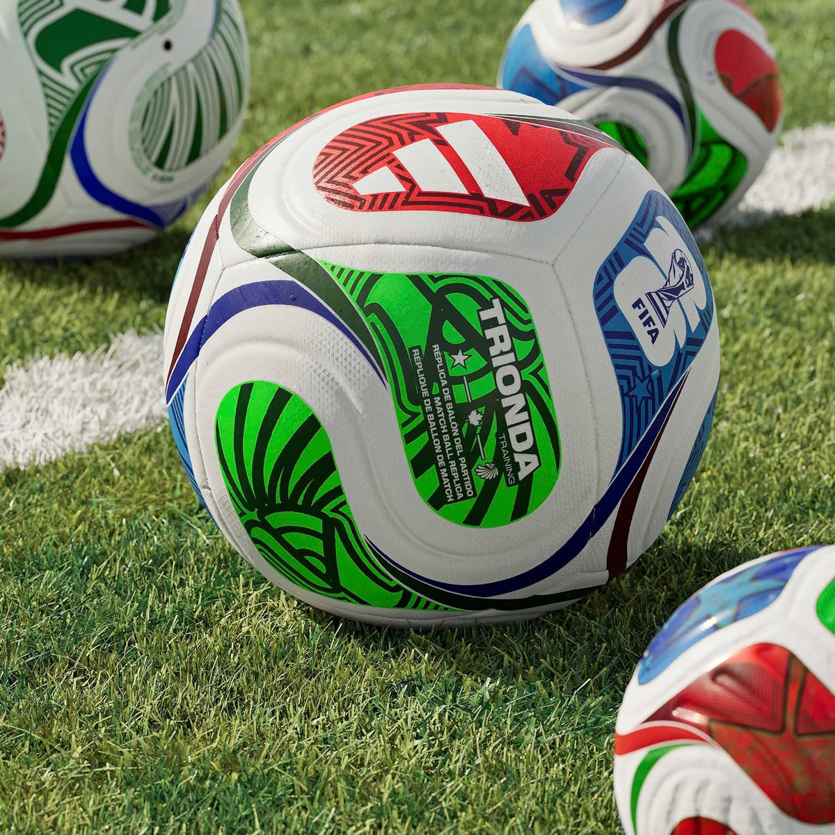 Copa Mundial de la FIFA 26™ Balón de fútbol Trionda | Requiere infl...