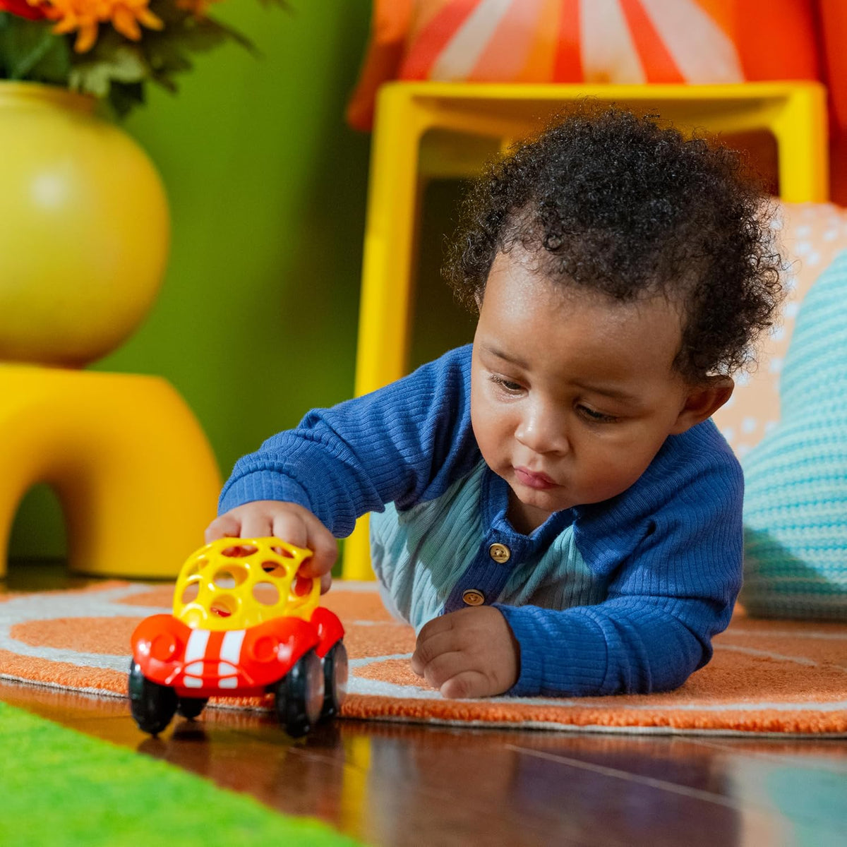 Oball Easy Grasp Rattle &amp; Roll Buggie Cochecito de Empuje sin B...