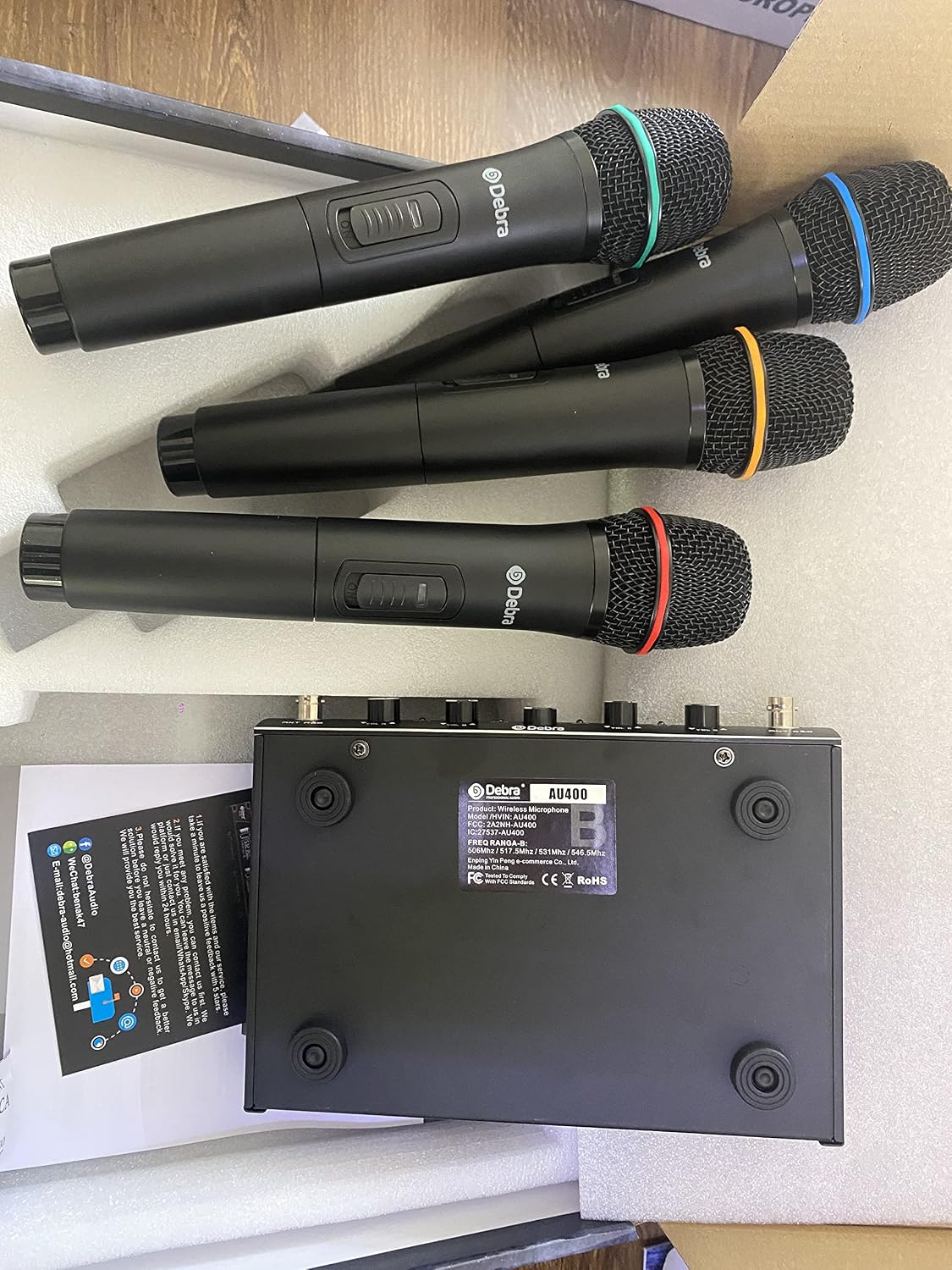 Sistema de micrófono inalámbrico Debra Audio Pro UHF de 4 canales |...