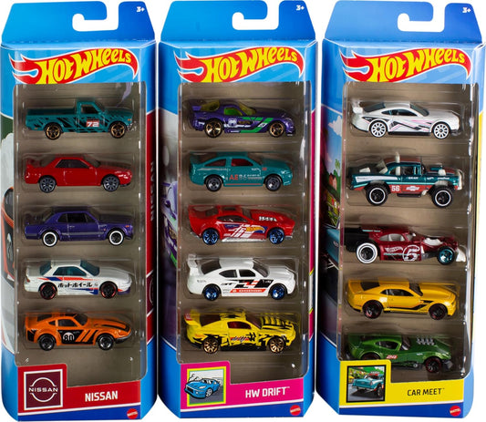 Hot Wheels Paquete de 5 autos o camiones de juguete, 3 juegos temát...