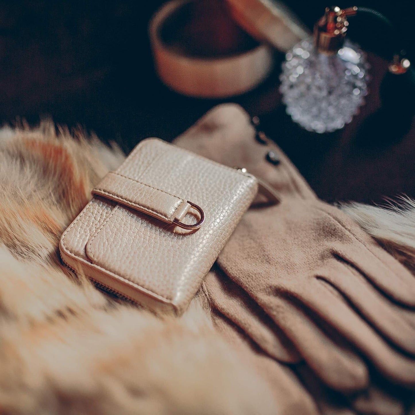 Vaultskin Cartera pequeña para mujer, tarjetero de cuero con bloque...