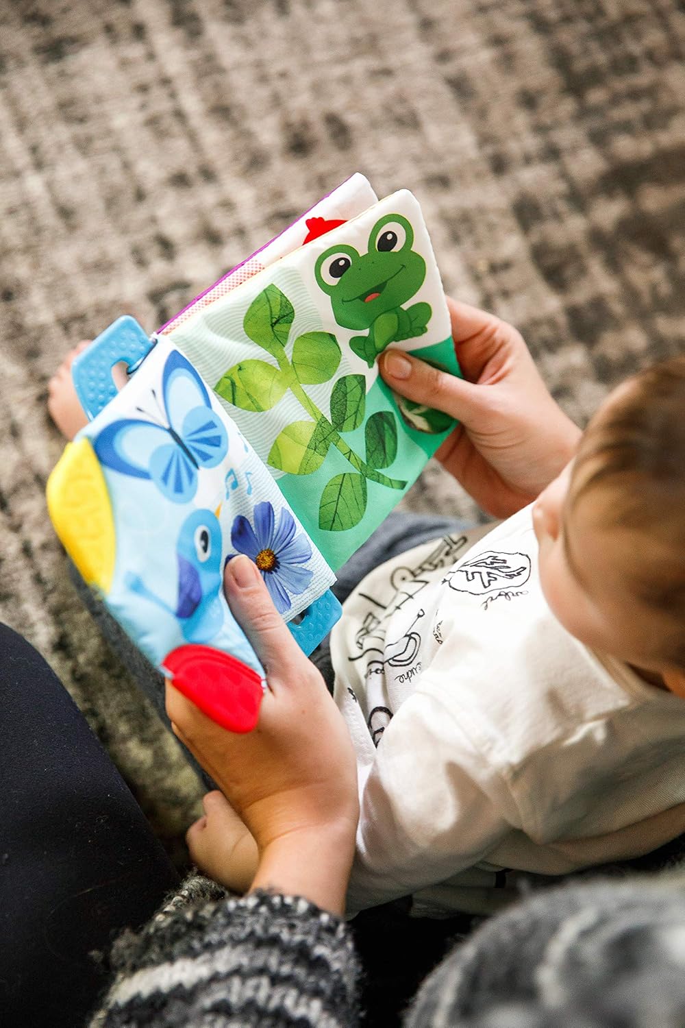 Baby Einstein Curious Explorers - Libro mordedor, juguete para llev...
