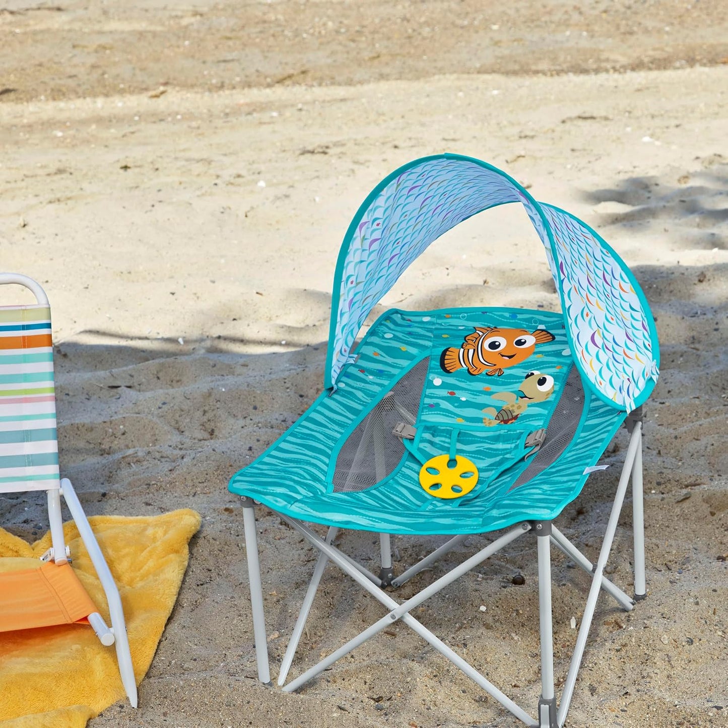 Bright Starts Disney Finding Nemo Pop 'N Chill Asiento de Viaje...