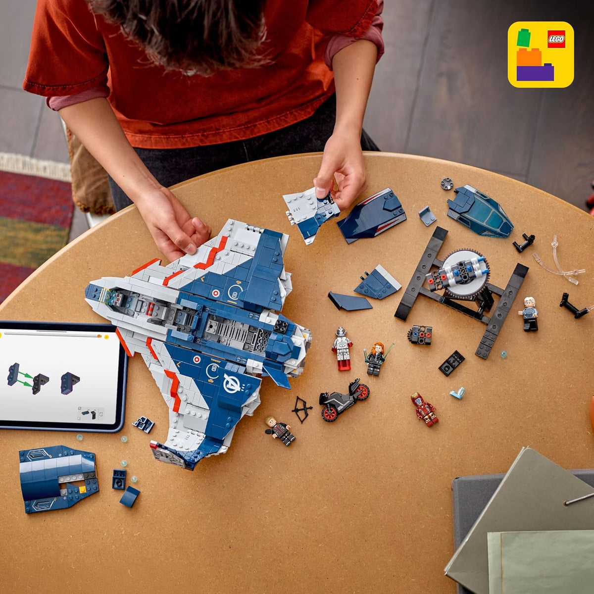 LEGO Marvel Avengers: Age of Ultron Quinjet - Juguete para niños y...