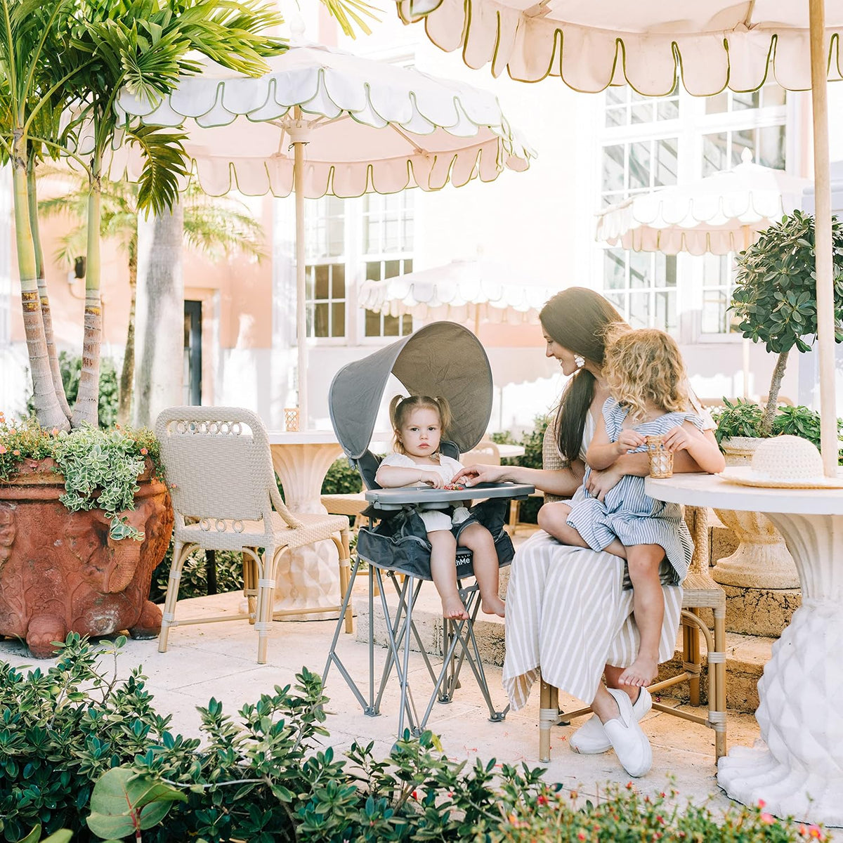 Baby Delight Go with Me Uplift Silla alta portátil de lujo, toldo p...