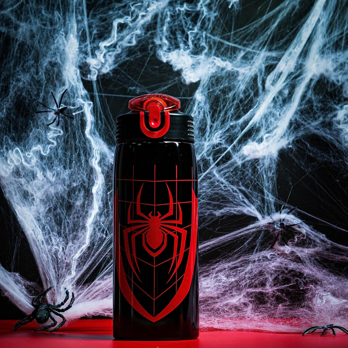 Zak Designs Botella de agua Marvel Spider-Man para viajes y en casa...