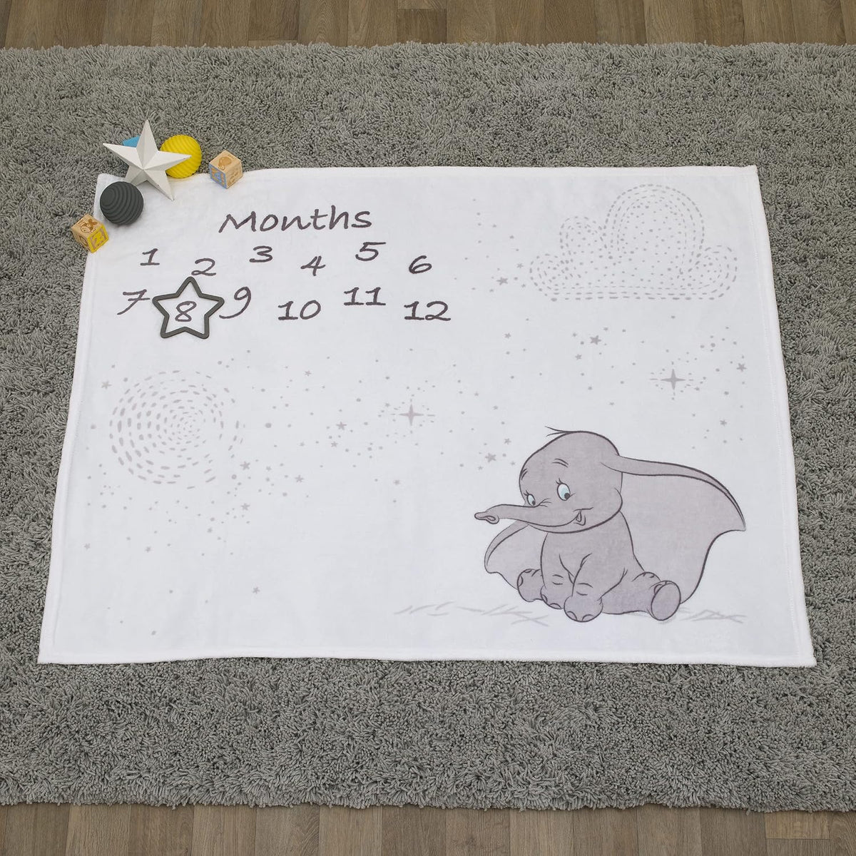Manta mensual de bebé Dumbo de Disney en blanco y gris, súper suave