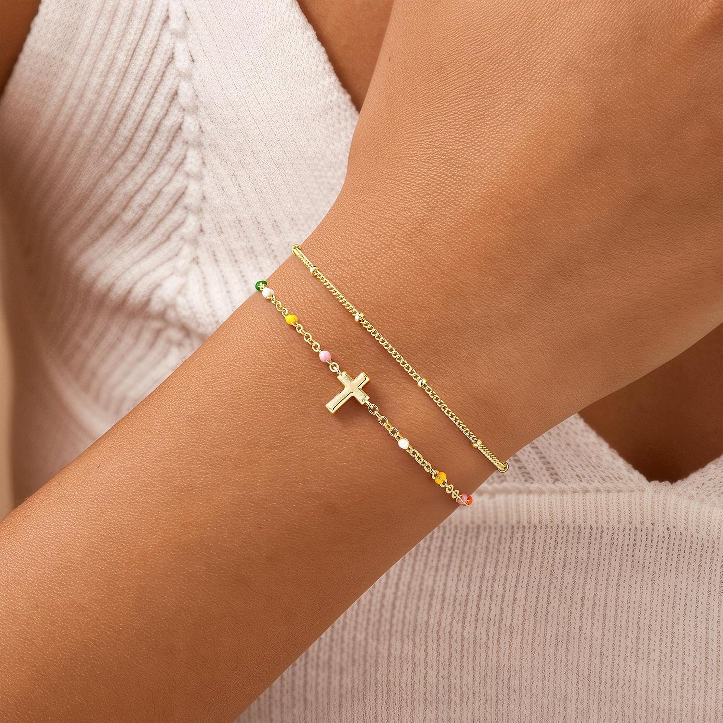 Turandoss Pulsera de cruz para mujer, chapada en oro de 14 quilates...