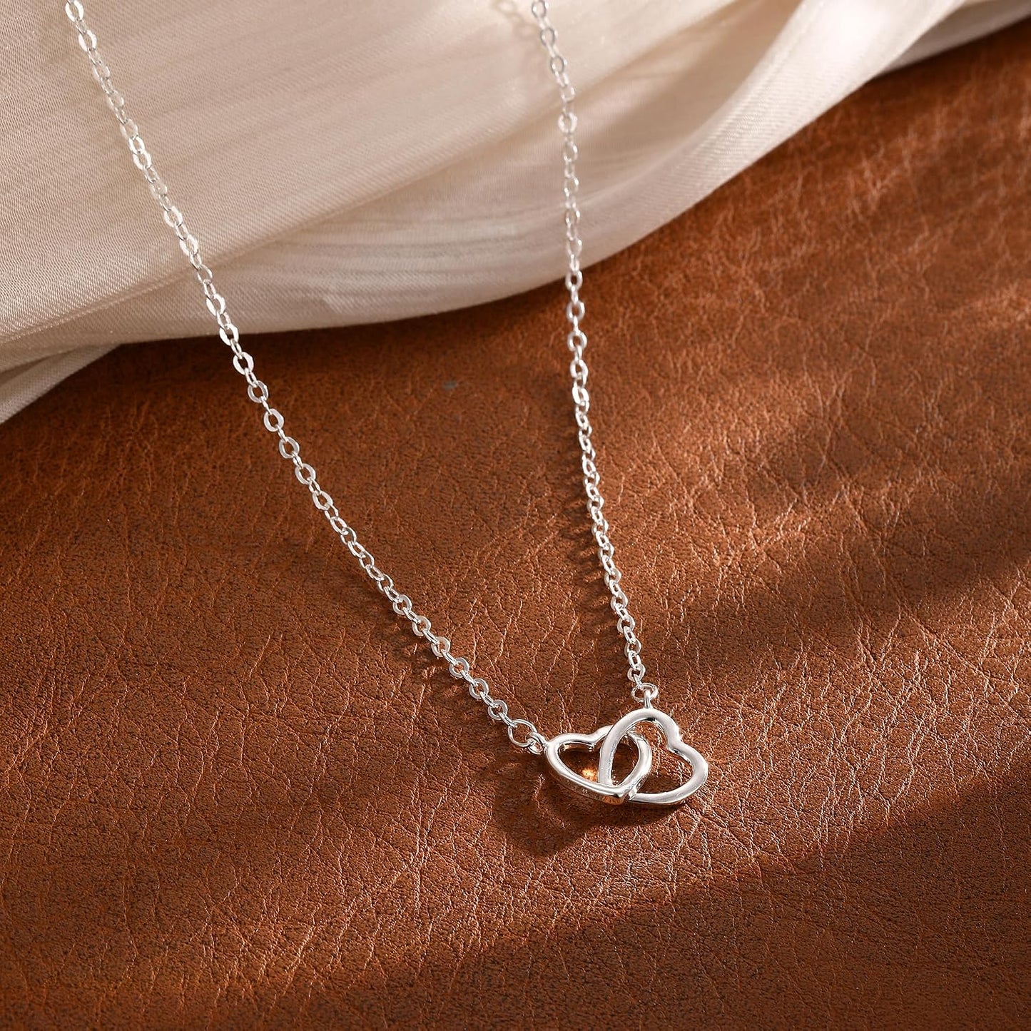 JIKASI Collar de corazón para mujer, delicado chapado en oro de 14...