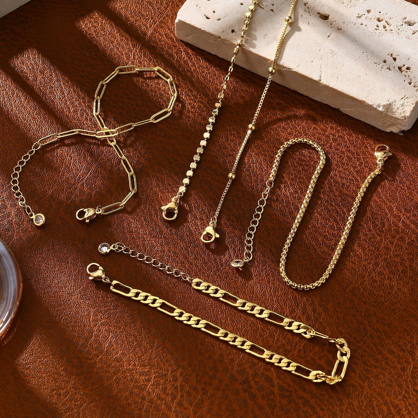 Striviio Pulseras de oro para mujer, chapado en oro de 14 quilates,...