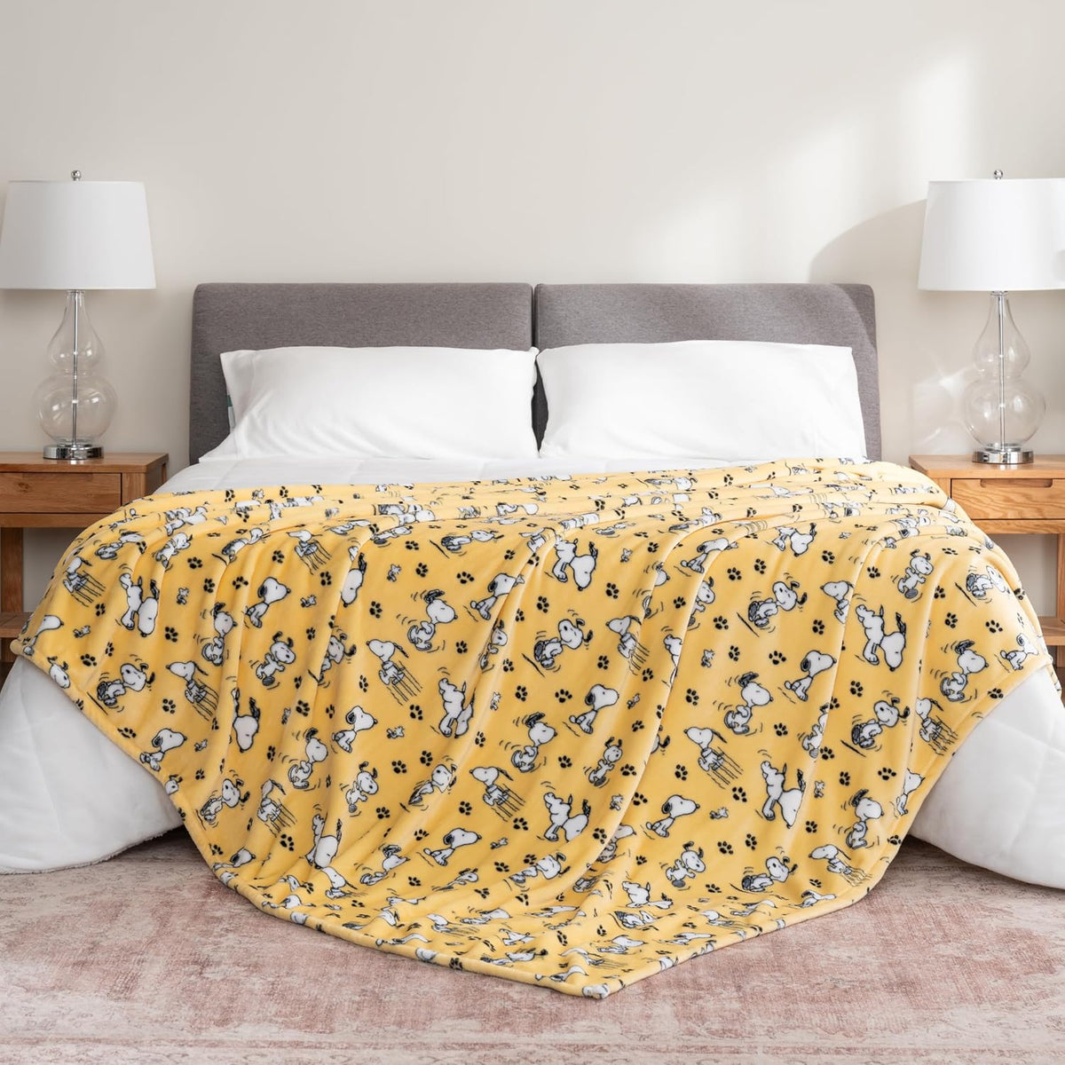 Berkshire Blanket, manta de peluche de Snoopy con personajes encant...